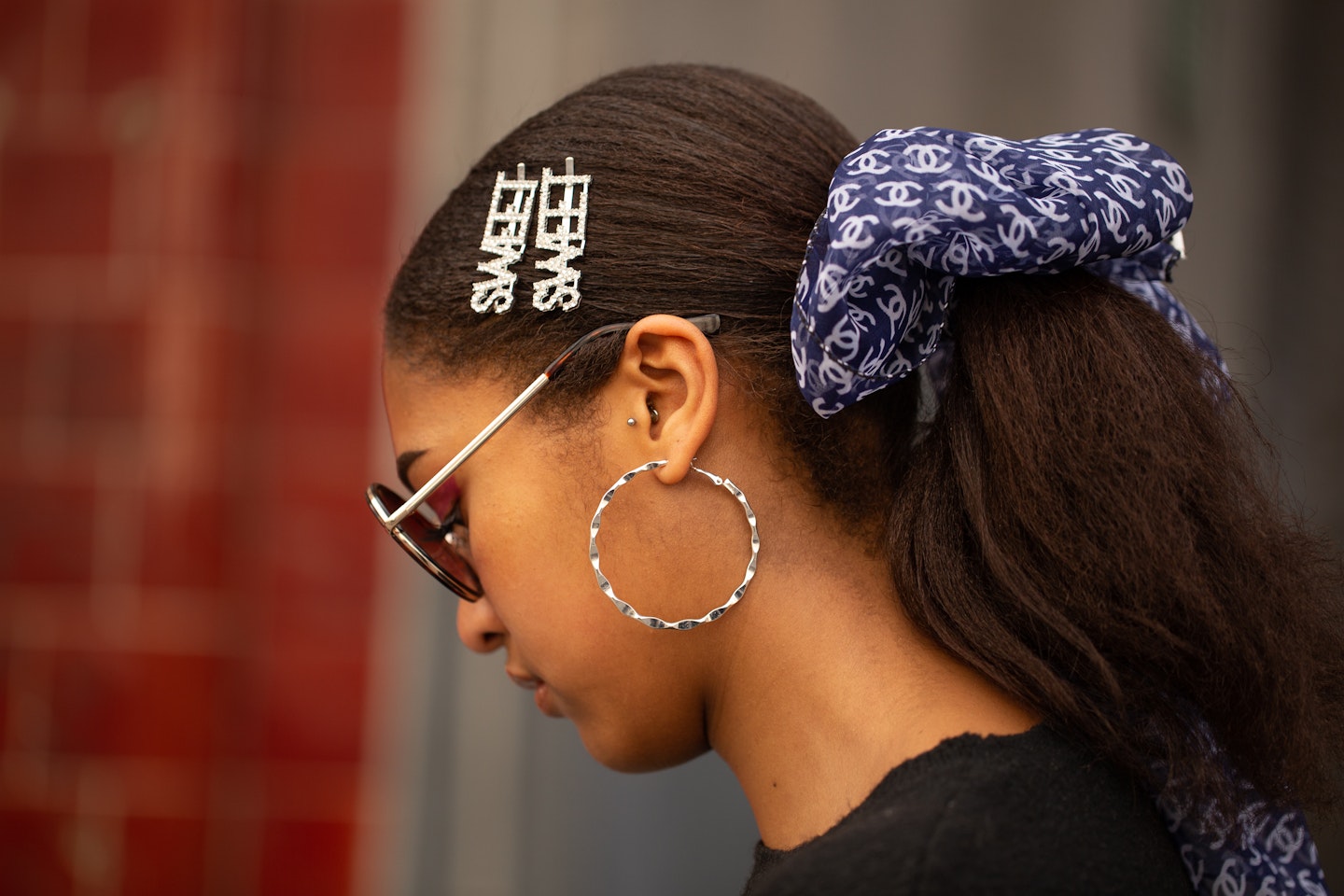 holiday hair accessories nearby        <h3 class=